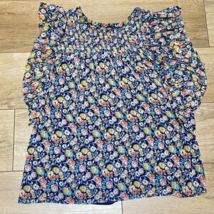 LOFT Floral Patterned Ruffled Cap Sleeve Blouse with Smocking 💐